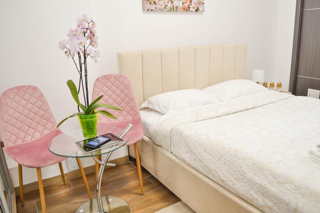 Centrroomkiev Bagian luar foto