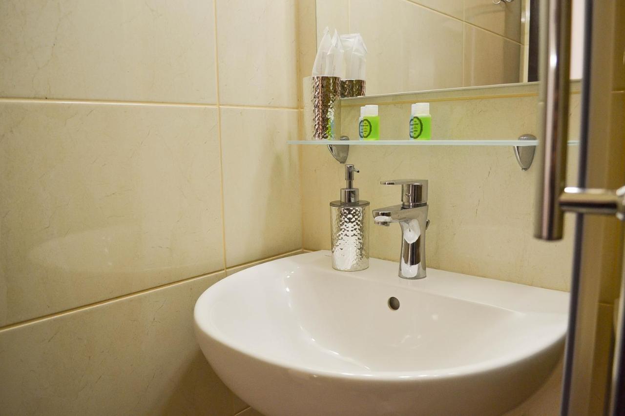 Centrroomkiev Bagian luar foto