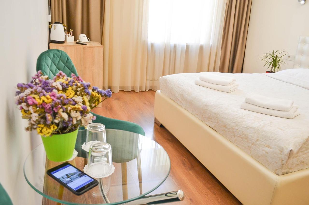 Centrroomkiev Bagian luar foto